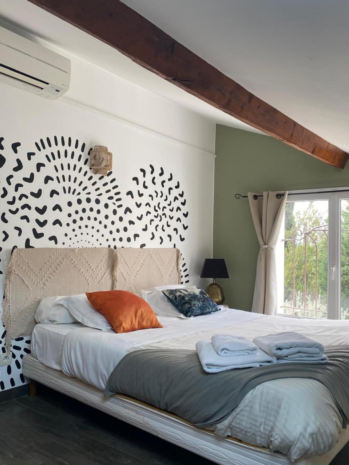 Auberge Les Galets Peyruis Экстерьер фото