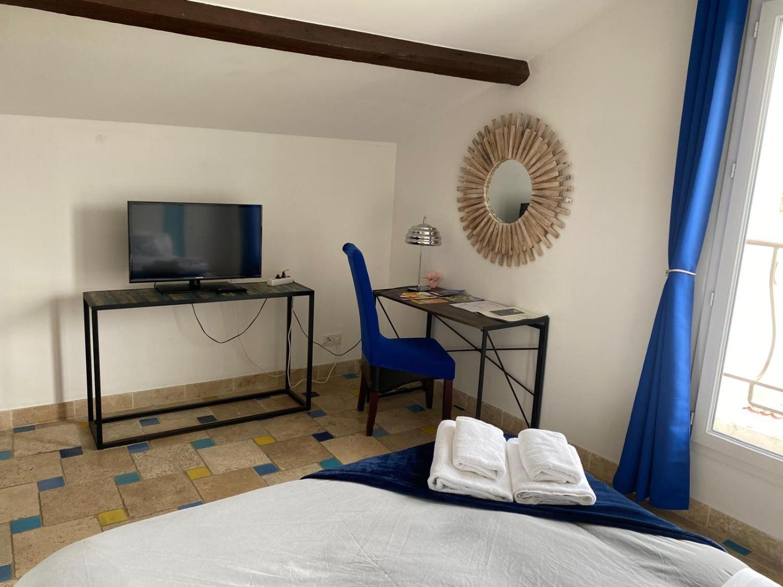 Auberge Les Galets Peyruis Экстерьер фото