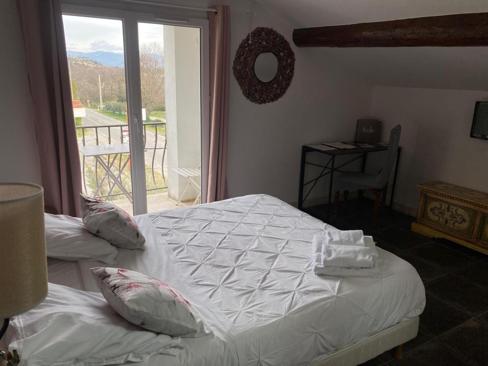 Auberge Les Galets Peyruis Экстерьер фото