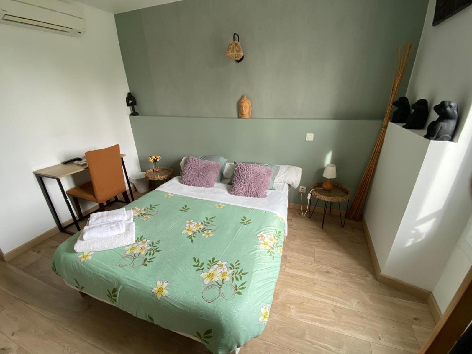 Auberge Les Galets Peyruis Экстерьер фото
