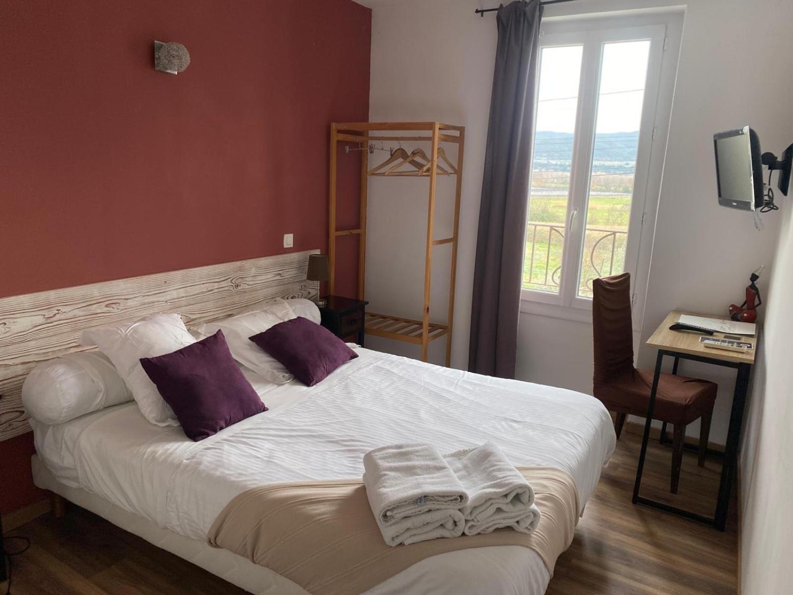 Auberge Les Galets Peyruis Экстерьер фото