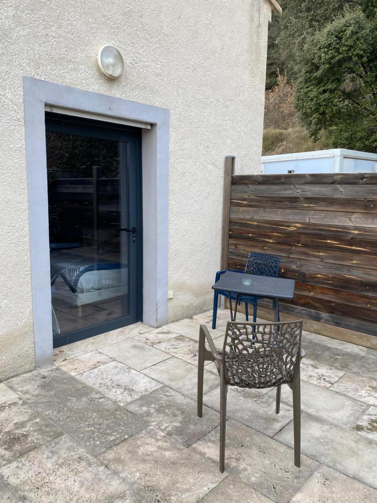 Auberge Les Galets Peyruis Экстерьер фото